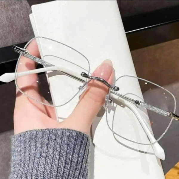 Elegant Rimless Glasses – Stylish & Sophisticated Eyewear